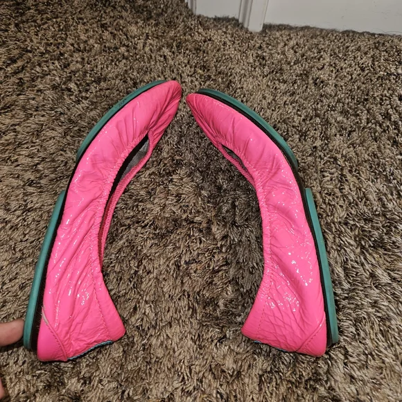 Tieks Pop Pink Flats - Picture 1 of 8
